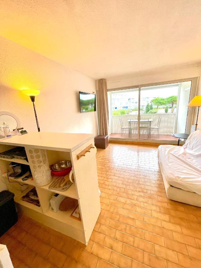 Chez Jorge Et Mae - Studio 4 Pers. La Fregate - Grau Du Roi- France เลอ โกร-ดู-รัว ภายนอก รูปภาพ